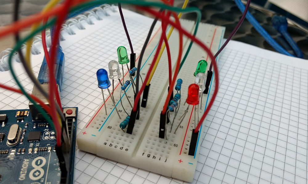 Arduino: Az innováció kapuja – Kreativitás és technológia mindenkinek